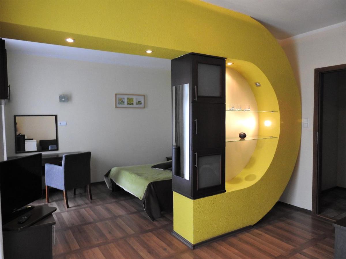 Apartament z balkonem